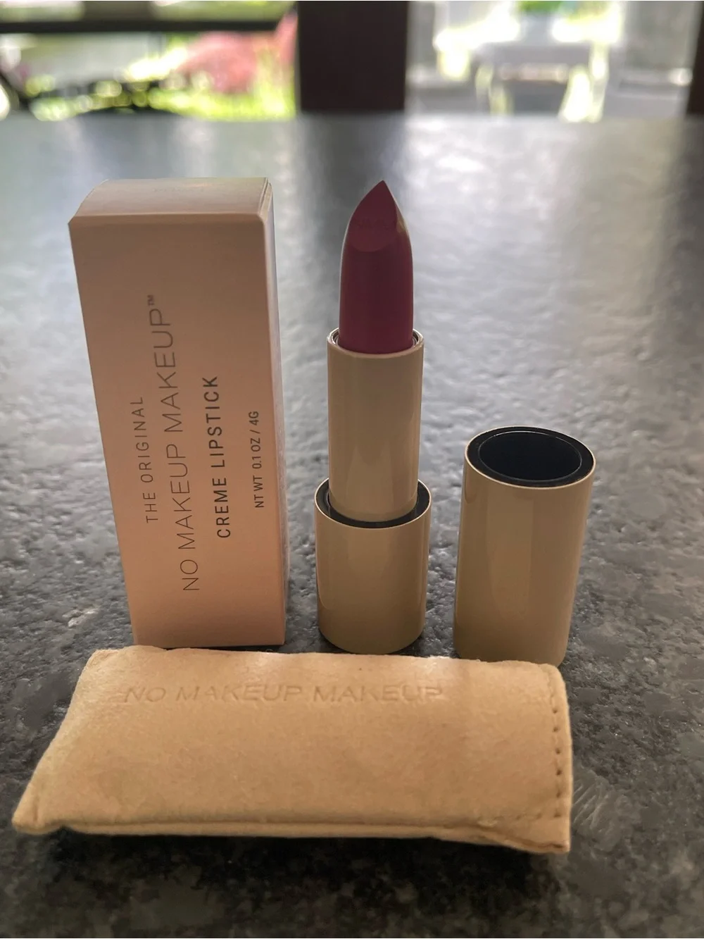 No Makeup Makeup CRÈME CLASSIC LIPSTICK in Plum 01 a muted raspberry